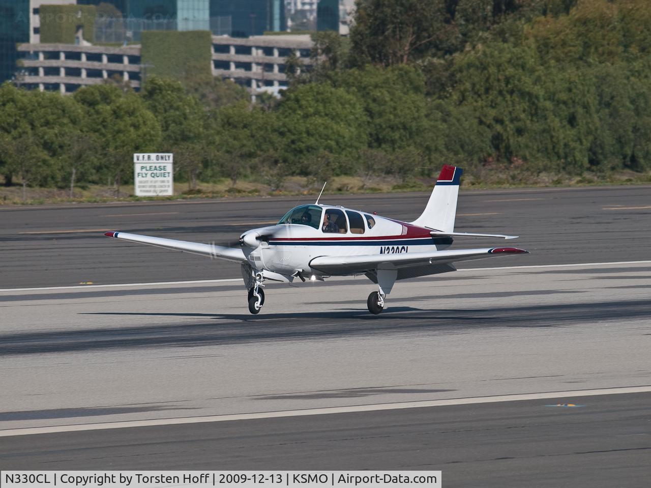 N330CL, 1962 Beech 35-B33 Debonair C/N CD-488, N330CL arriving on RWY 21