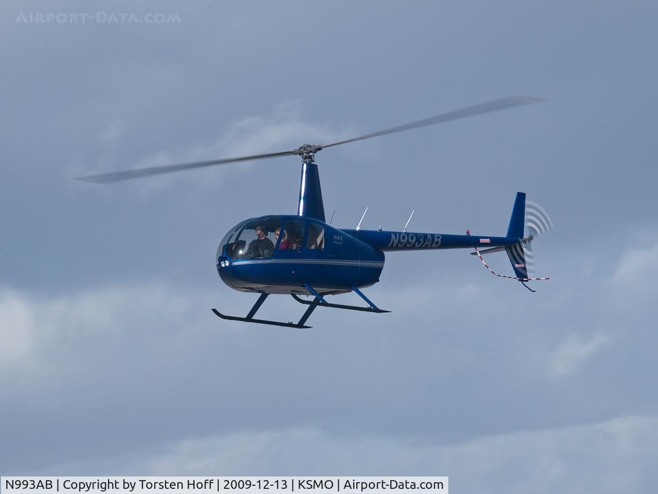 N993AB, Robinson R44 Raven II C/N 12721, N993AB arriving on RWY 21