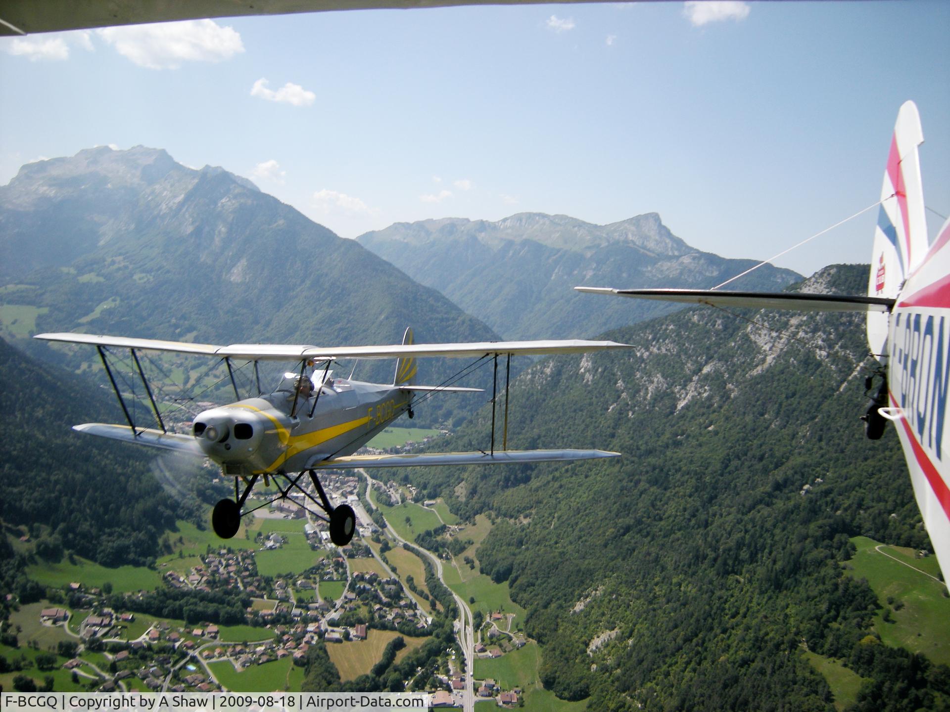 F-BCGQ, Stampe-Vertongen SV-4A C/N 263, f6bcgq flying in the Alpen