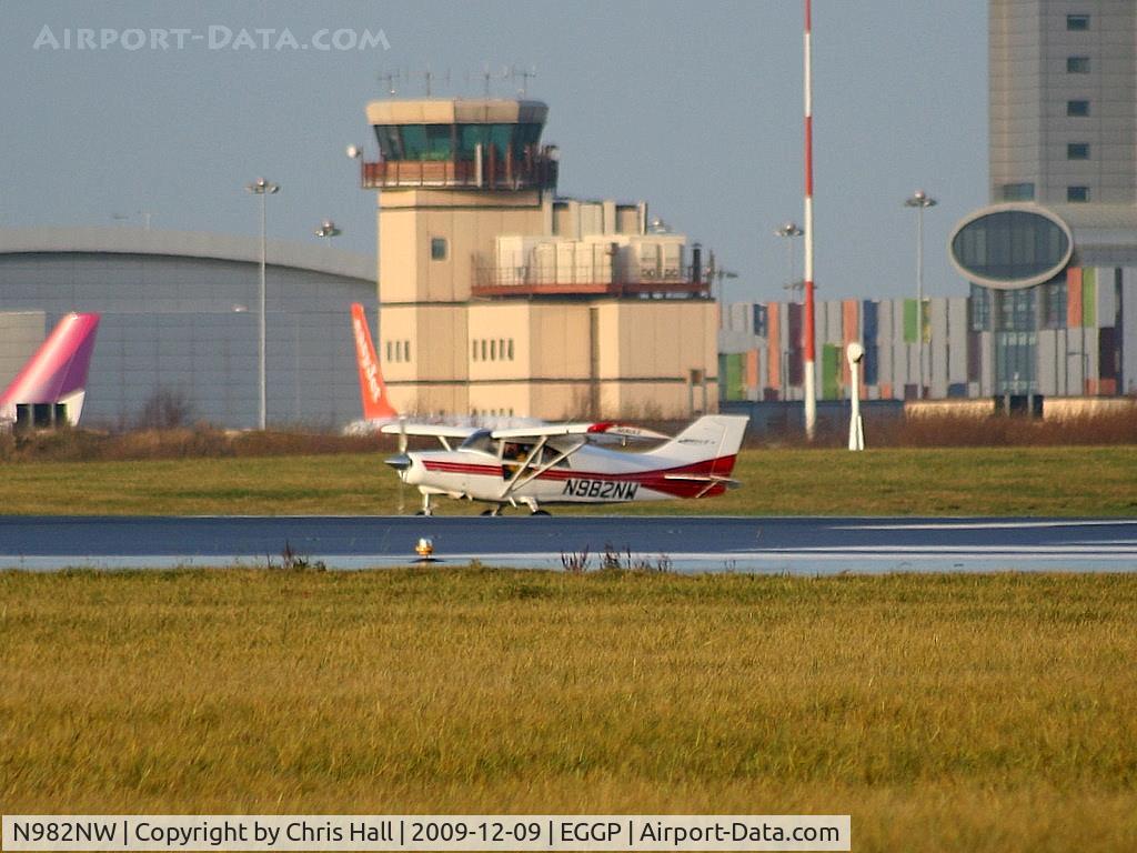 N982NW, 1999 Maule MXT-7-180A Star Rocket C/N 21046C, Based on the Isle of Man