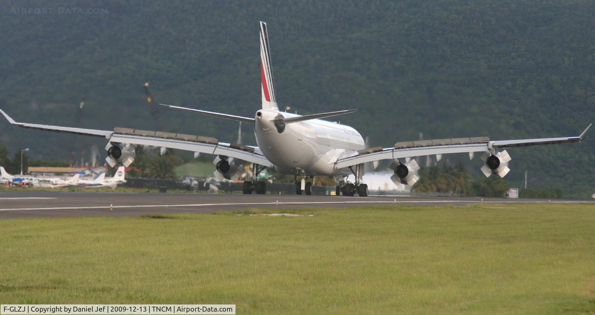 F-GLZJ, 1997 Airbus A340-313X C/N 186, Airfrance making use of all there stopping power