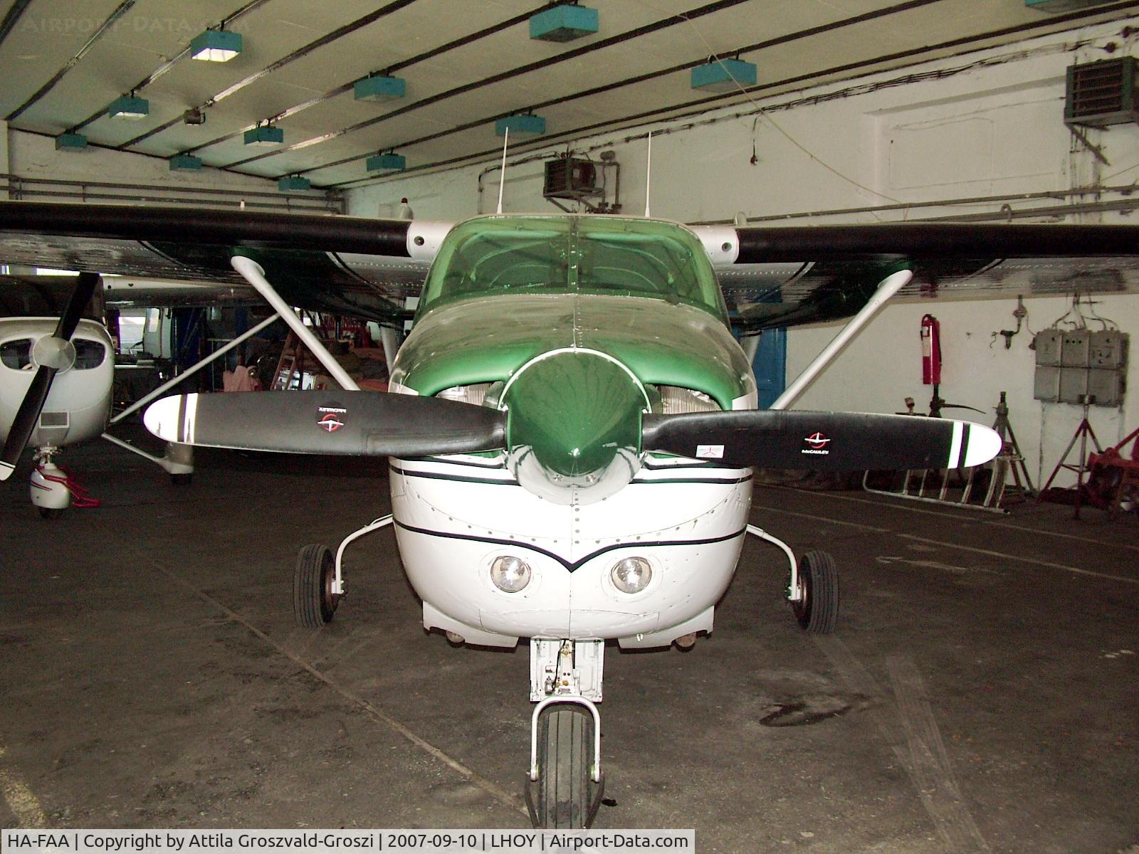 HA-FAA, 1975 Reims Cessna F337G Super Skymaster C/N F3370032, Öcsény Airport - Hungary
