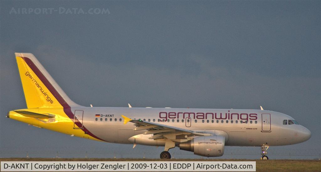D-AKNT, 2005 Airbus A319-112 C/N 2607, Taxiing over the eastern bridge-ramp to rwy 08R