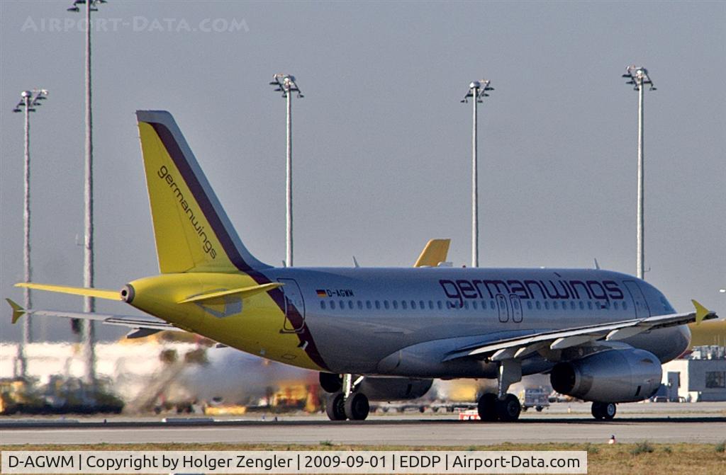 D-AGWM, 2009 Airbus A319-132 C/N 3839, Fullthrottle on rwy 08L
