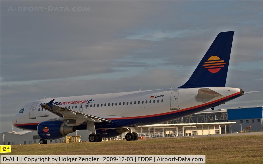 D-AHII, 2008 Airbus A319-111 C/N 3403, Taxiing to the northern runway
