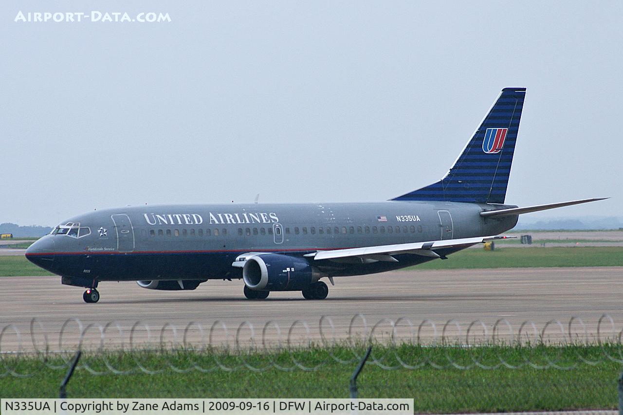 N335UA, 1988 Boeing 737-322 C/N 24230, United Airlines at DFW