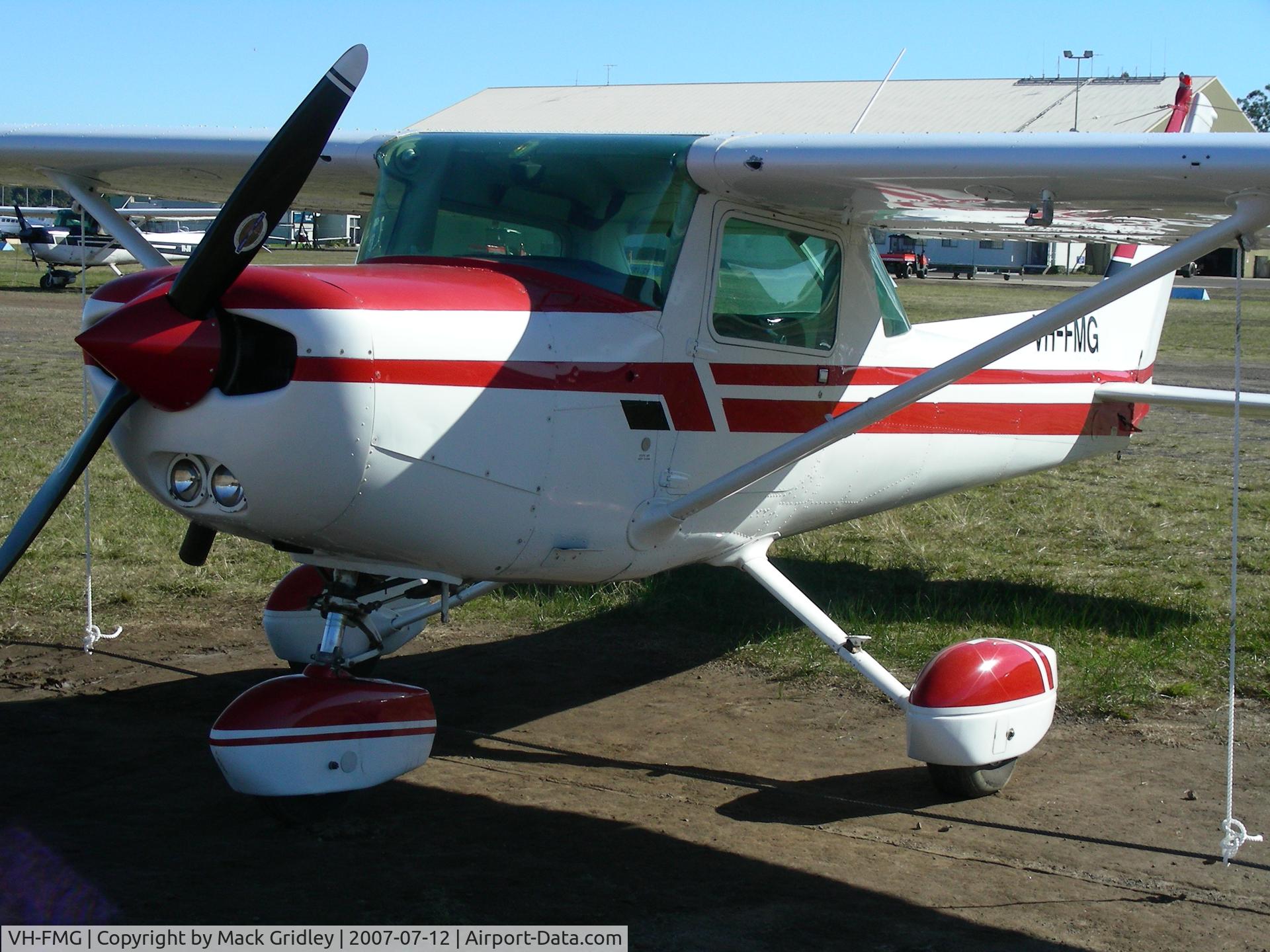 VH-FMG, 1979 Cessna 152 C/N 15283511, Cessna 152