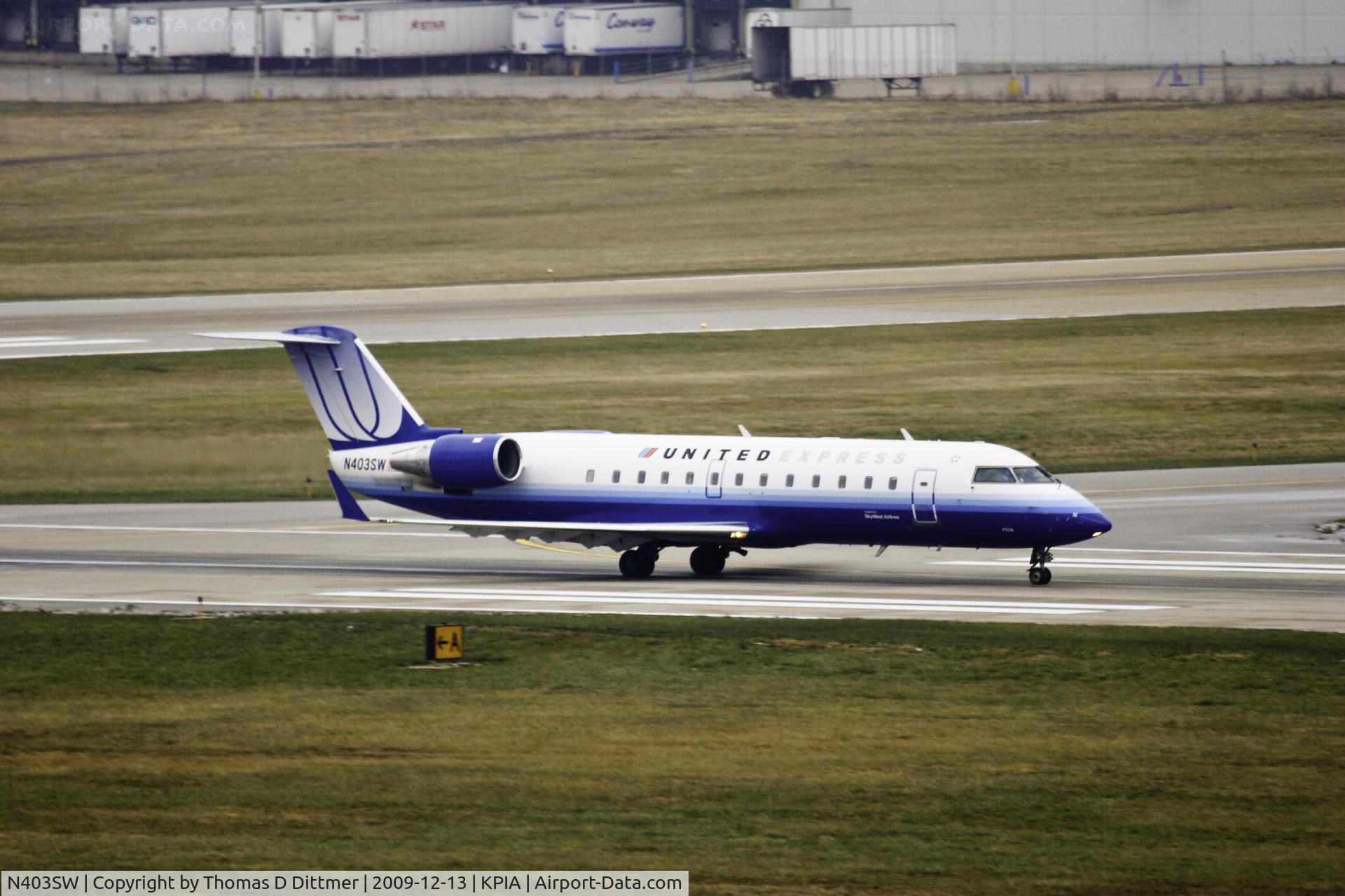 N403SW, 1993 Canadair CRJ-100LR (CL-600-2B19) C/N 7028, United Express (N403SW) departure roll