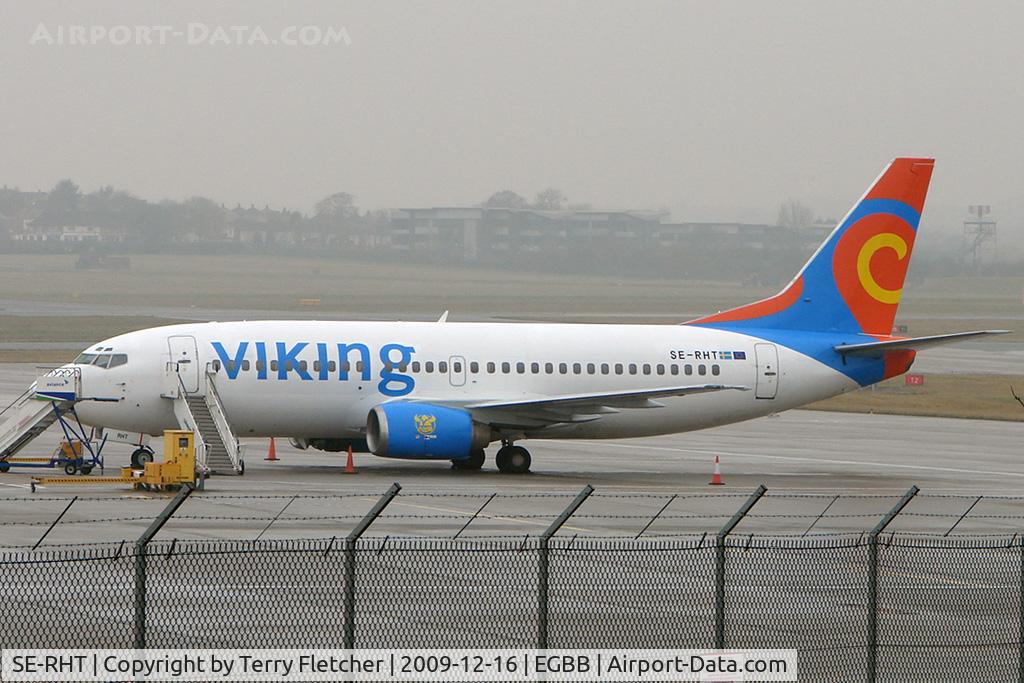 SE-RHT, 1991 Boeing 737-3Q8 C/N 24962, Viking B737 at BHX on a very wet day