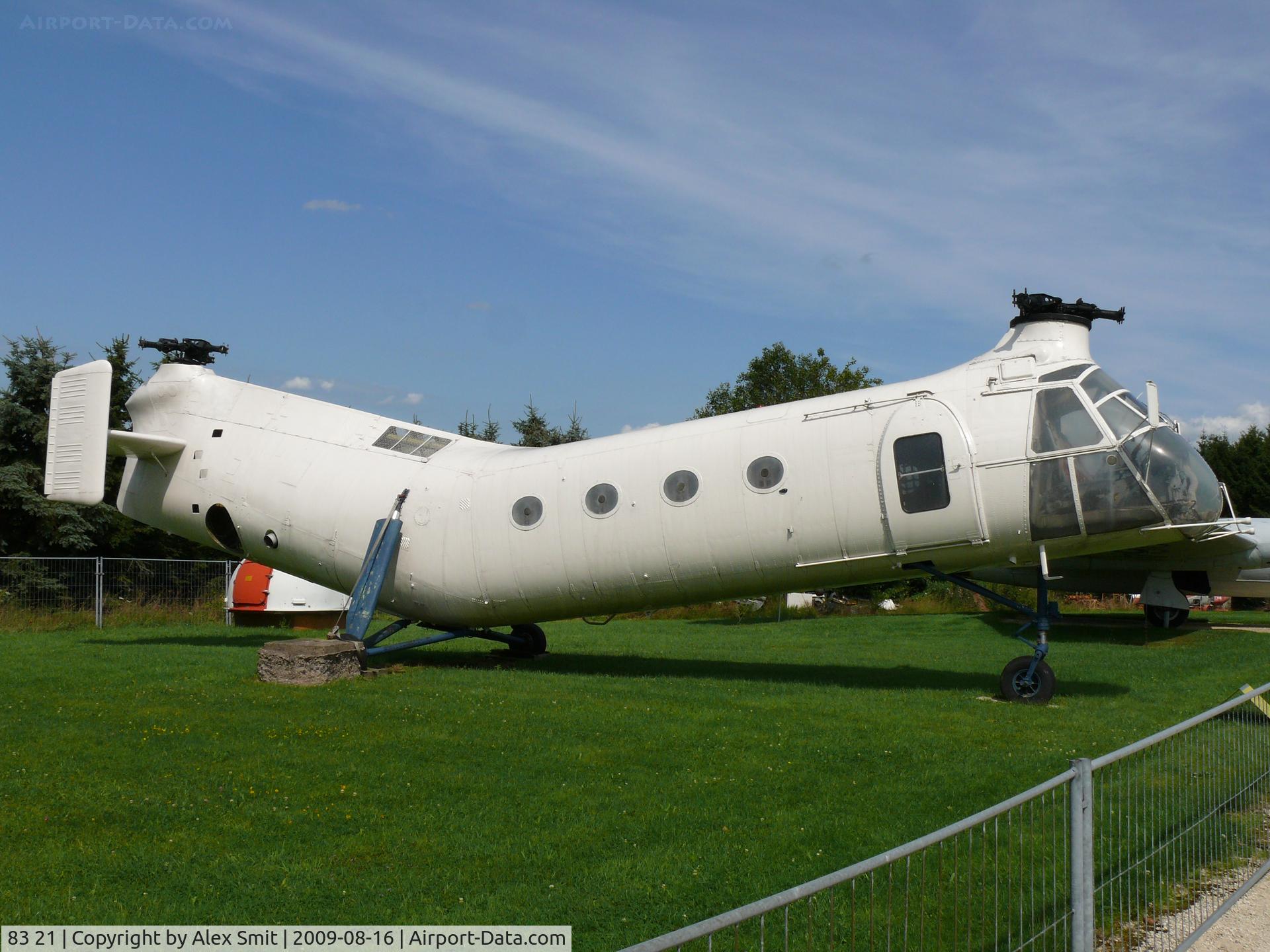 83 21, Westland Super Lynx Mk.88A C/N 389, Boeing-Vertol H-21C Shawnee 83+21 German Army in the Hermerskeil Museum