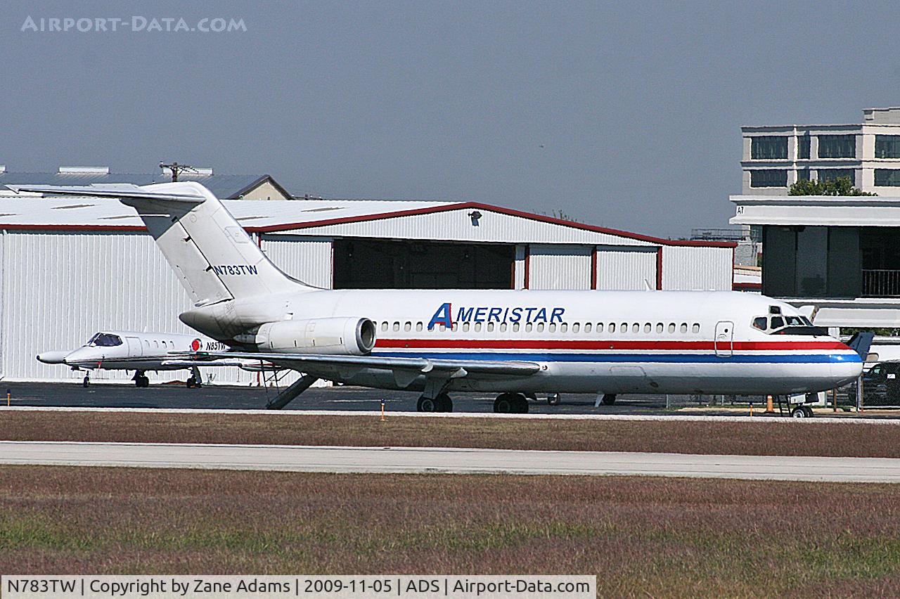 N783TW, 1966 Douglas DC-9-15RC C/N 47010, At Dallas Addison Airport