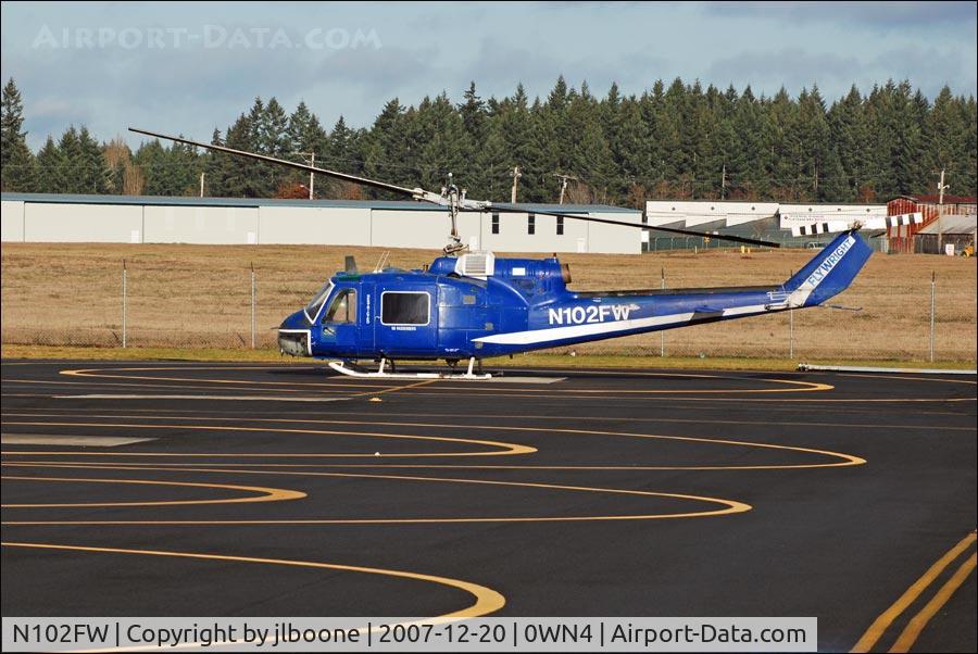 N102FW, Bell UH-1B C/N 62-1905, N102FW on the ground