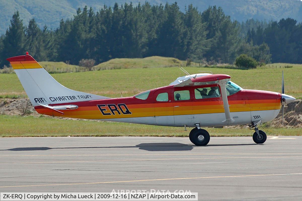 ZK-ERQ, 1971 Cessna U206F Stationair C/N U20601738, At Taupo