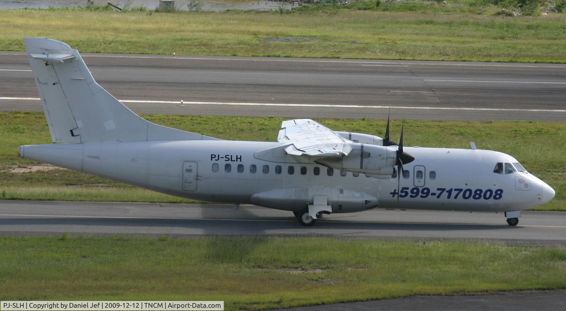 PJ-SLH, 1988 ATR 42-320 C/N 090, DAE holding short of A