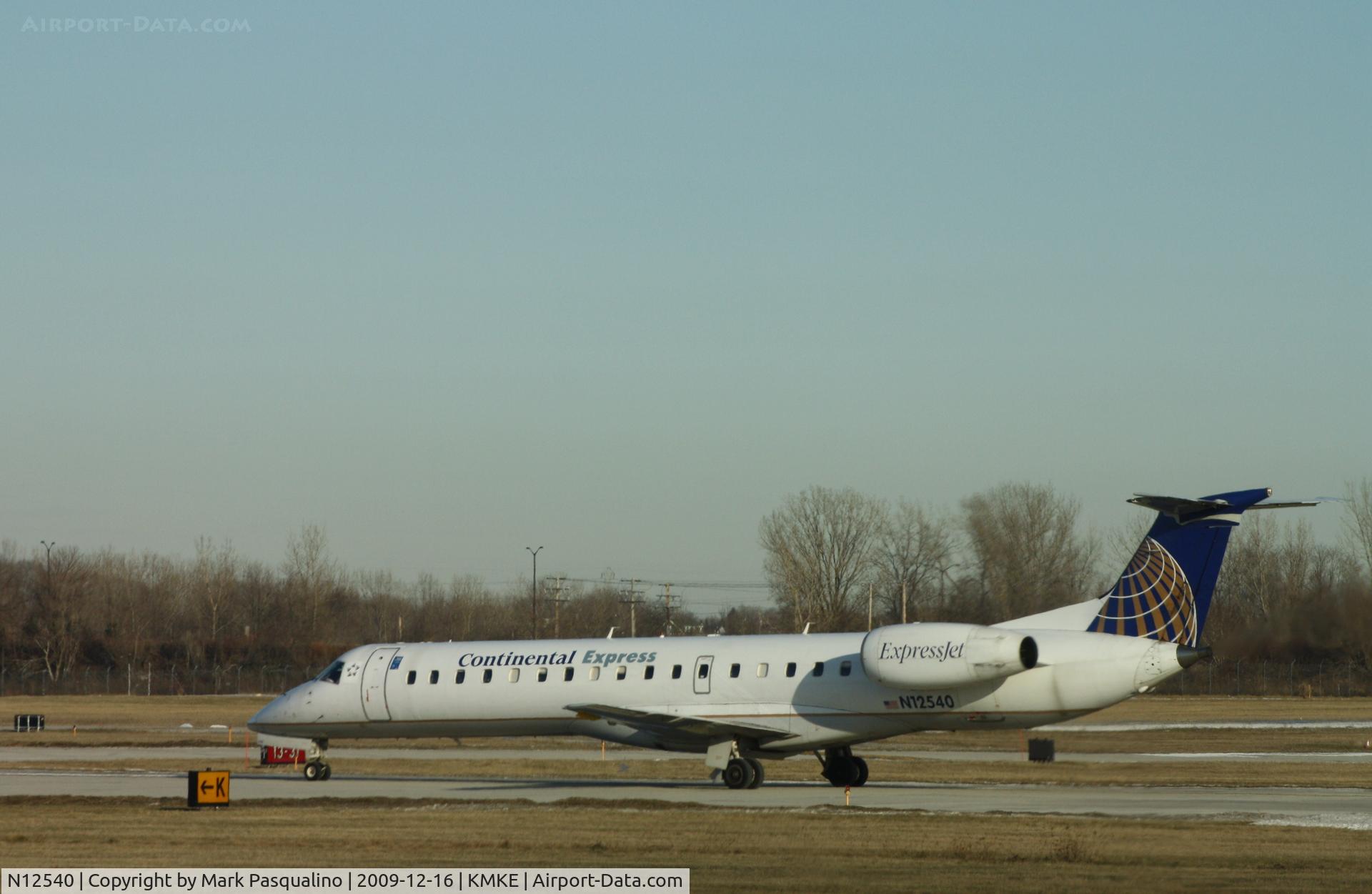 N12540, 2001 Embraer ERJ-145LR (EMB-145LR) C/N 145537, EMB-145LR