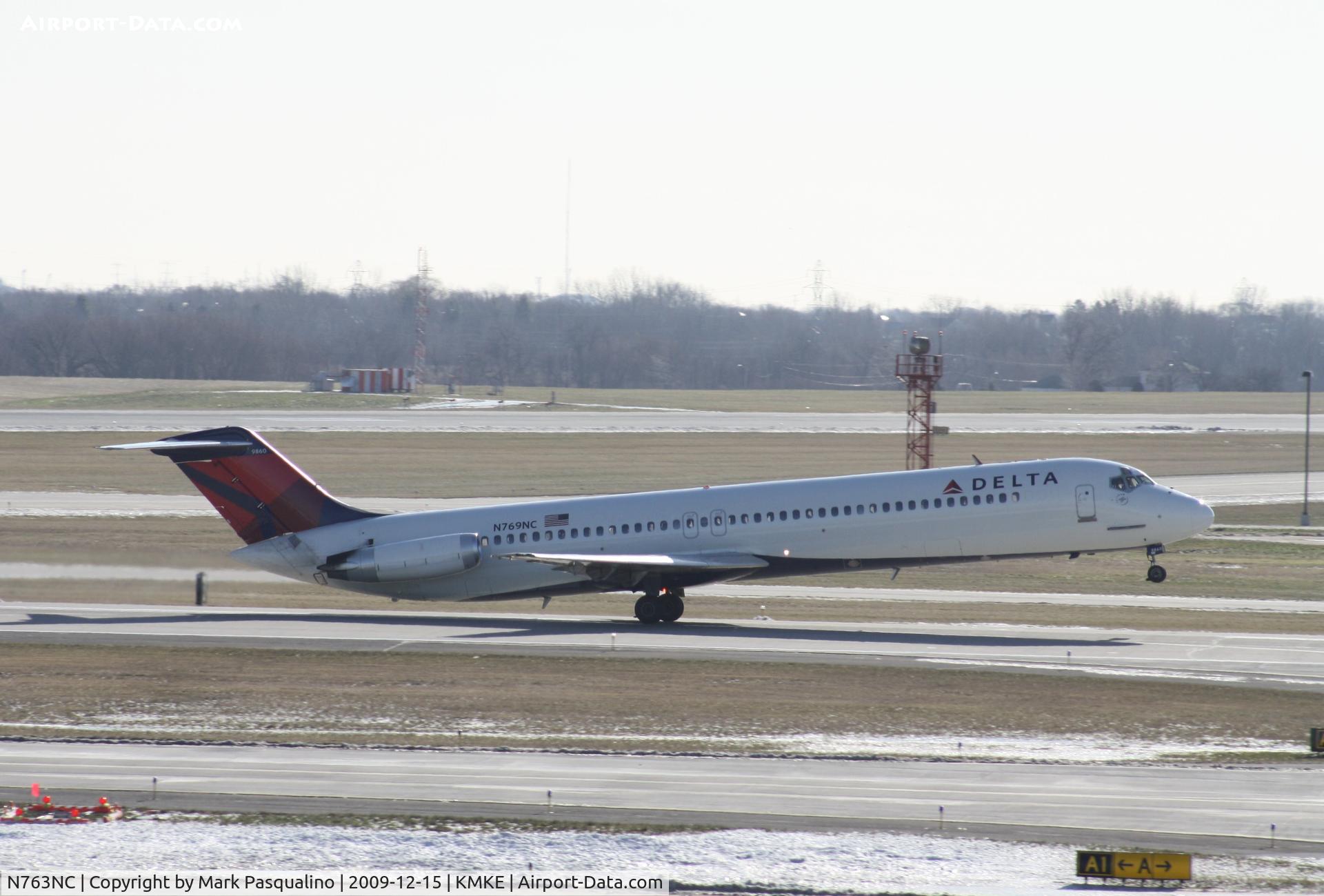 N763NC, 1976 McDonnell Douglas DC-9-51 C/N 47716, DC-9-51