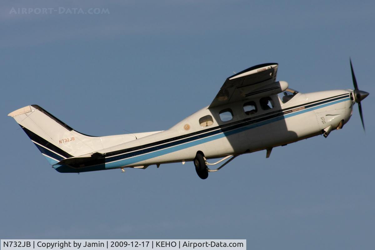 N732JB, 1980 Cessna P210N Pressurised Centurion C/N P21000581, Co-founder of Pilots N Paws takes off with a plane-full of dogs.