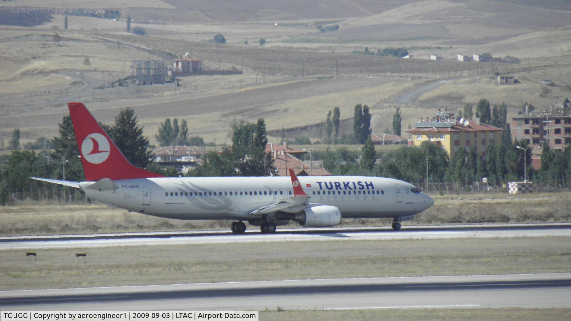 TC-JGG, 2005 Boeing 737-8F2 C/N 34405, TC-JGG ready for take-off