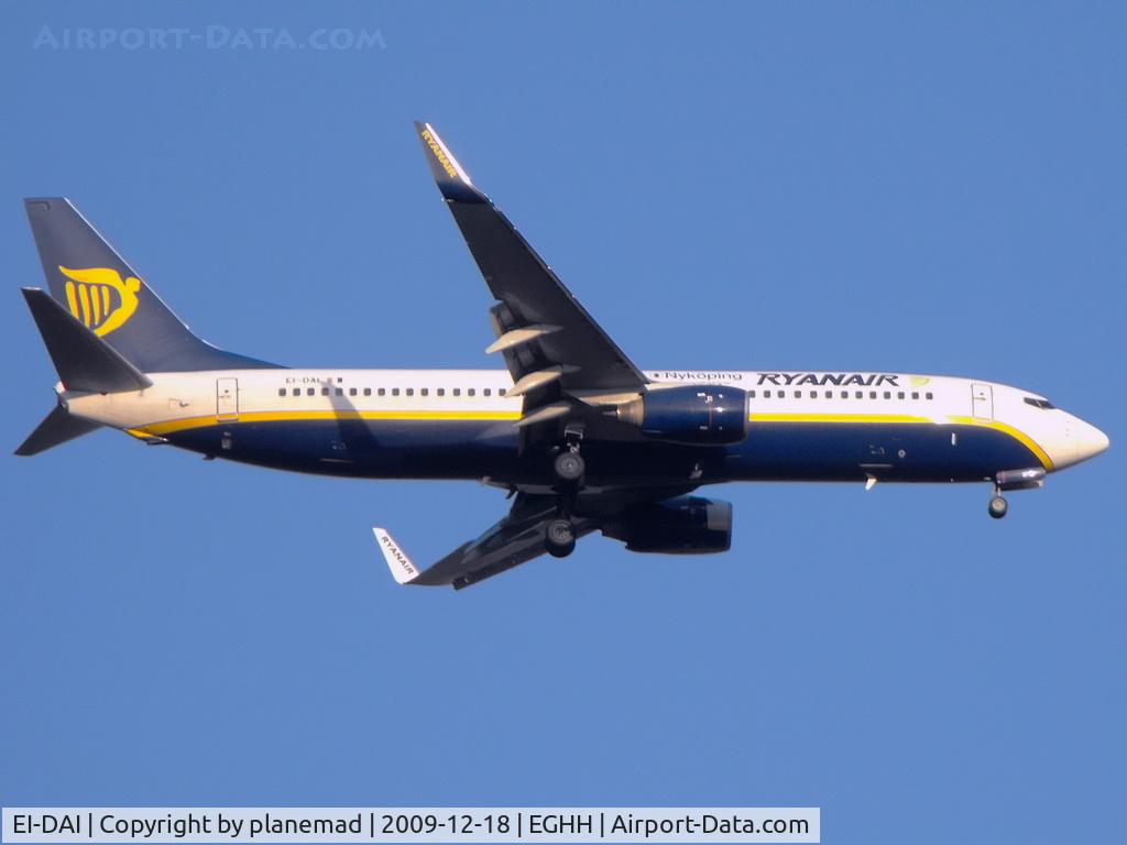 EI-DAI, 2003 Boeing 737-8AS C/N 33547, Landing on 08, taken from home