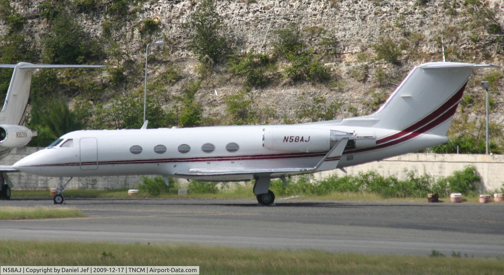 N58AJ, 1984 Gulfstream Aerospace G-1159A Gulfstream III C/N 446, N58AJ park at the west ramp
