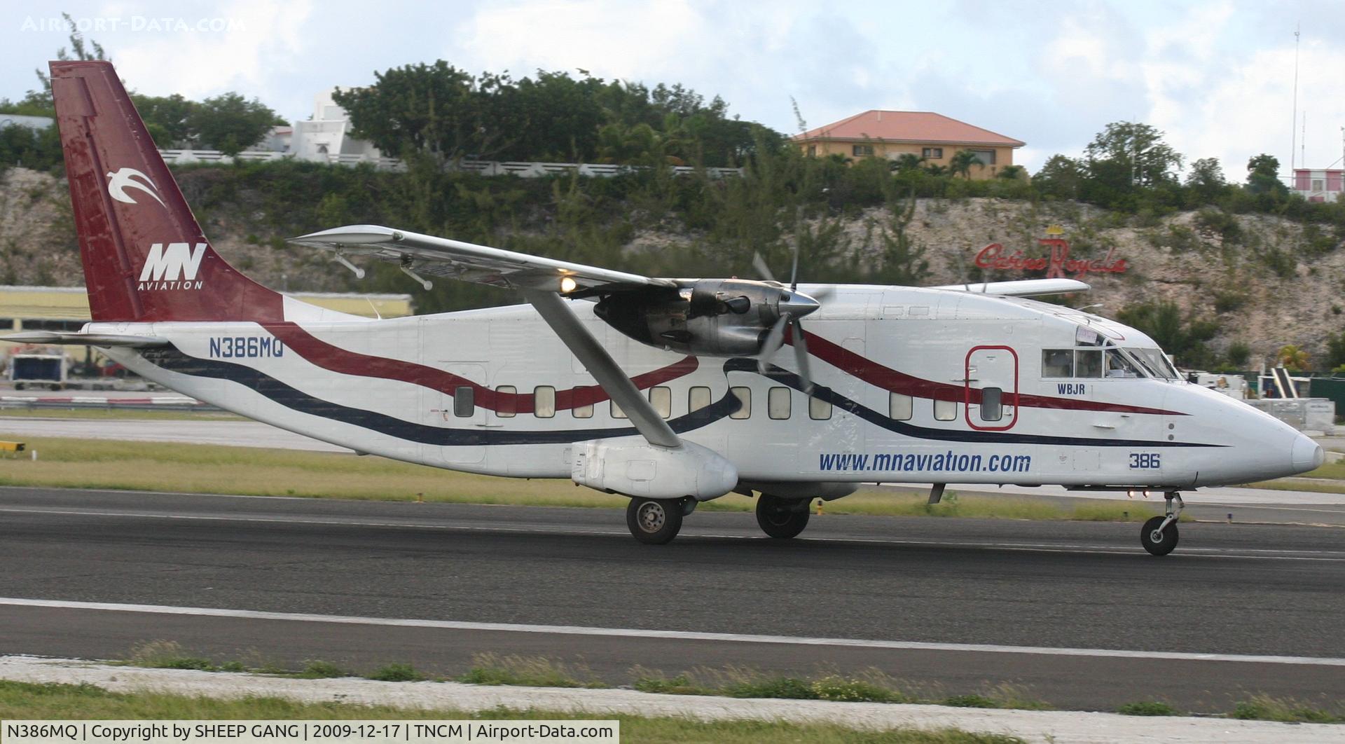 N386MQ, 1986 Short SD3-60-200 C/N SH3709, N386MQ Short bros departing St Maarten for San Juan
