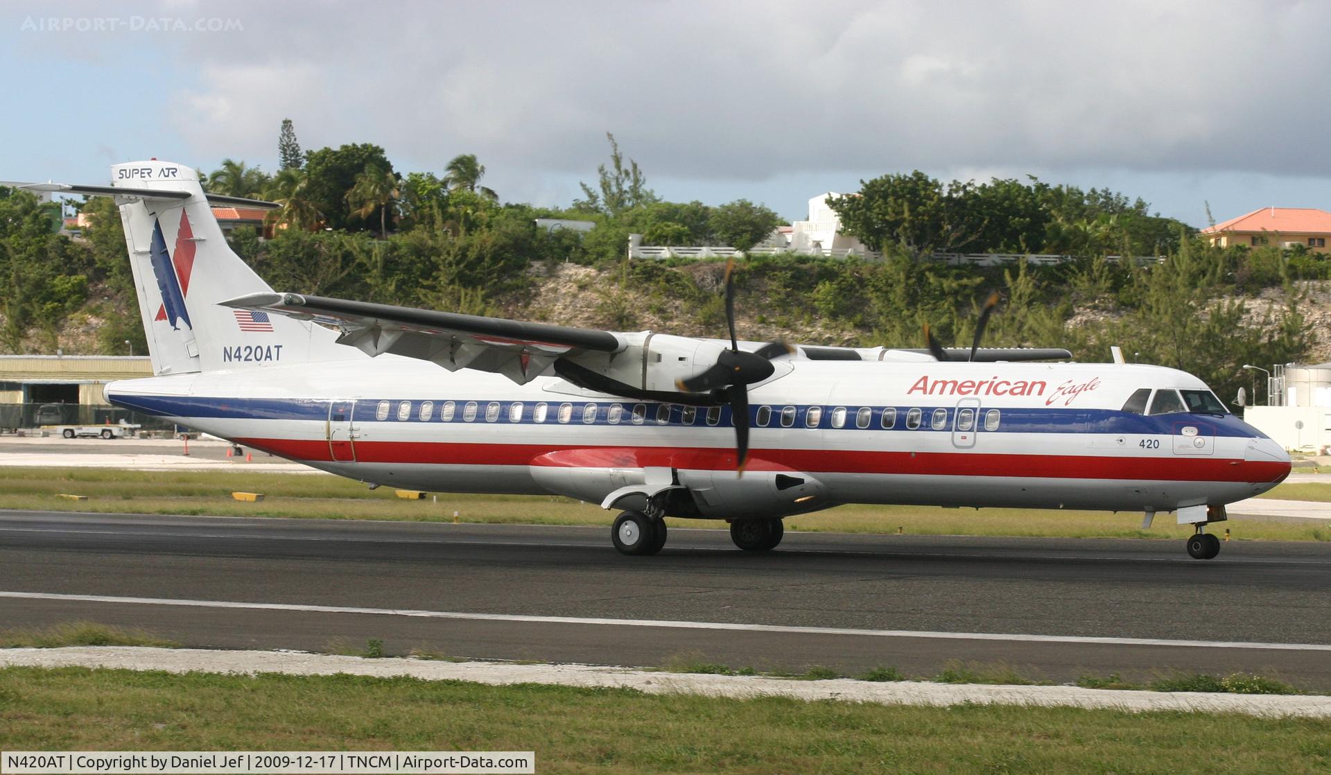 N420AT, 1994 ATR 72-212 C/N 420, American eagle ATR72 landing at TNCM in from San Juan