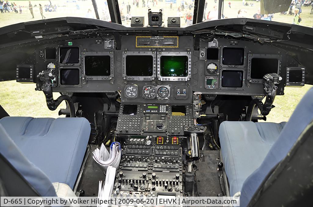 D-665, Boeing CH-47D Chinook C/N M.3665/NL-005, at Volkel