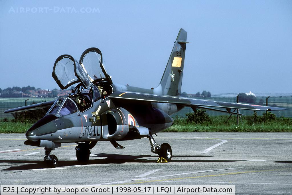 E25, Dassault-Dornier Alpha Jet E C/N E25, on the flightline of the 1998 open house.