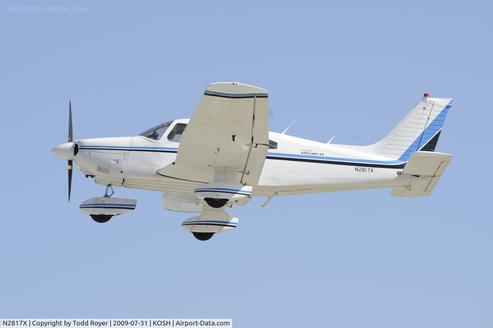 N2817X, 1979 Piper PA-28-181 Archer II C/N 28-7990457, EAA AIRVENTURE 2009