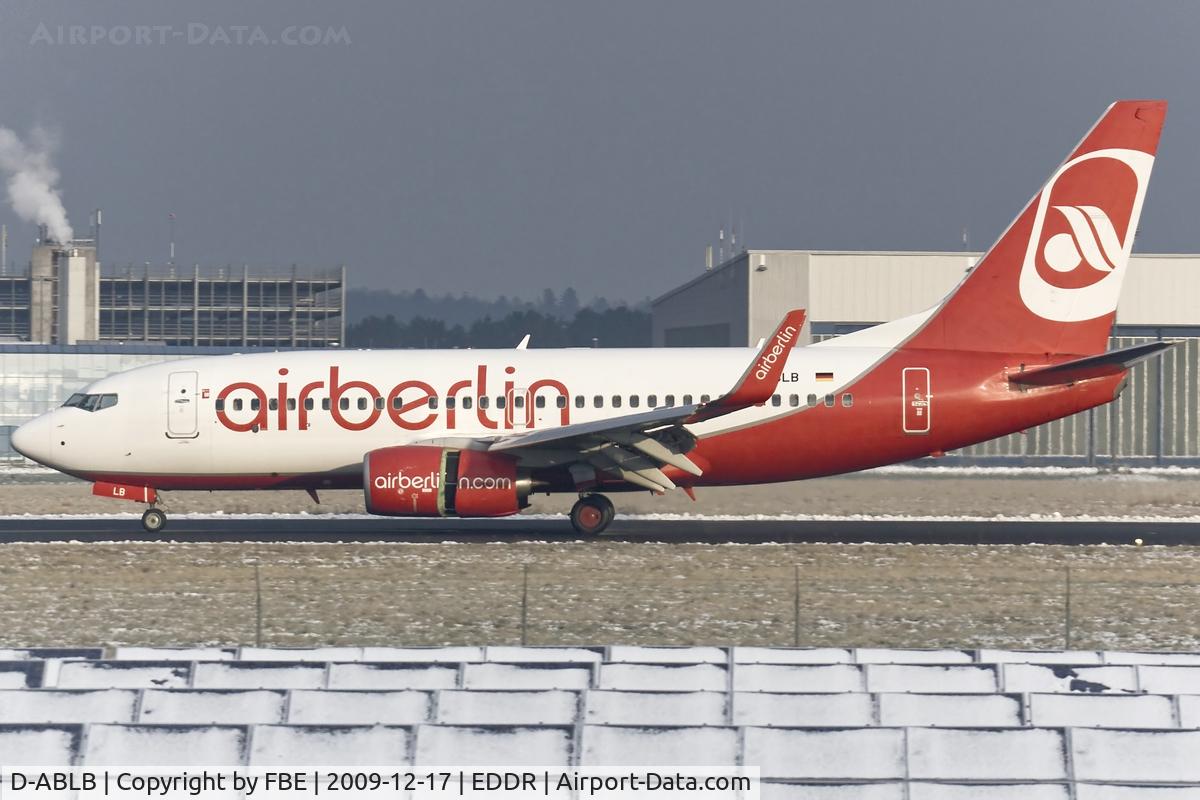 D-ABLB, 2008 Boeing 737-76J C/N 36115, decelerating after touchdown