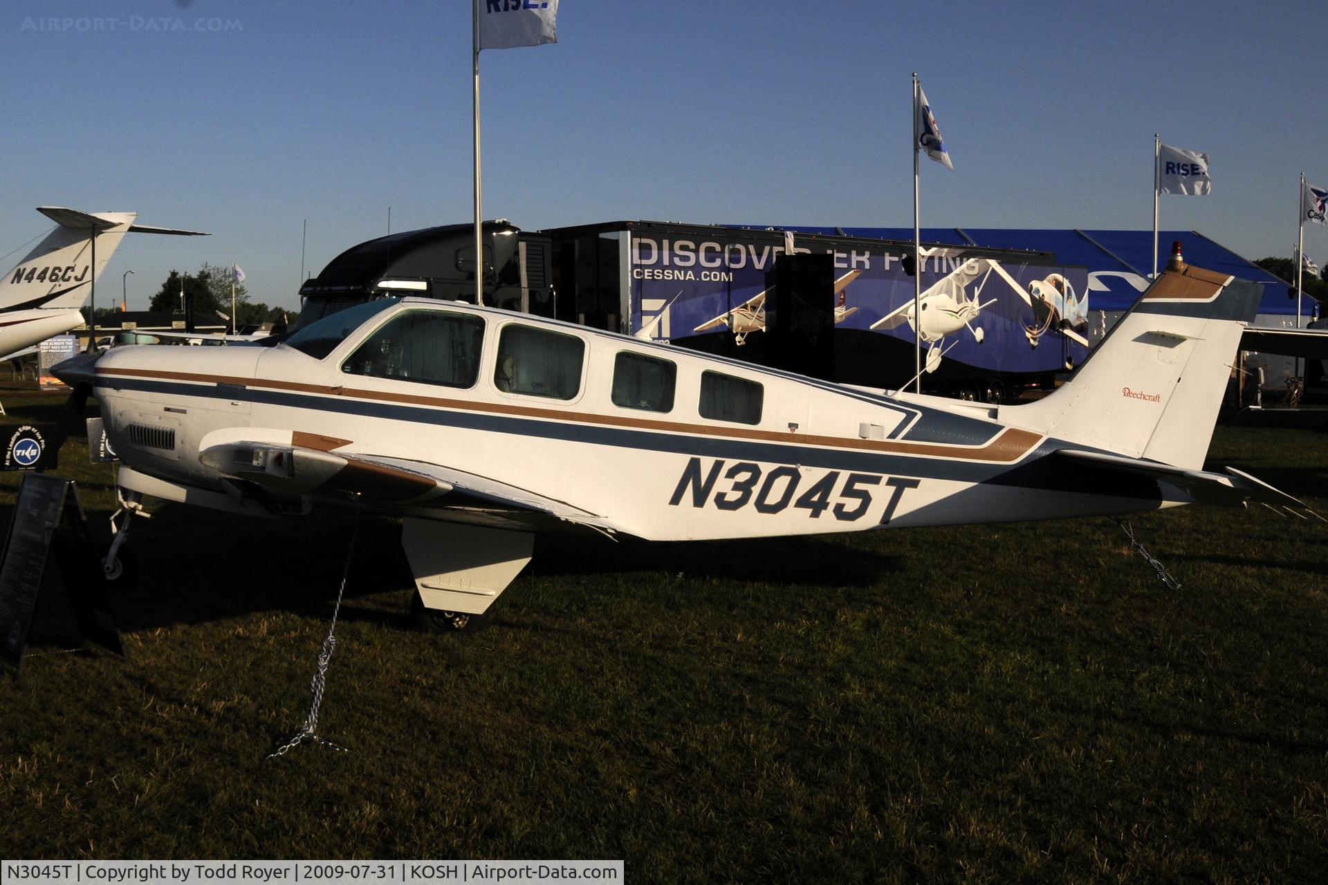 N3045T, 1987 Beech A36 Bonanza 36 C/N E-2369, EAA AIRVENTURE 2009