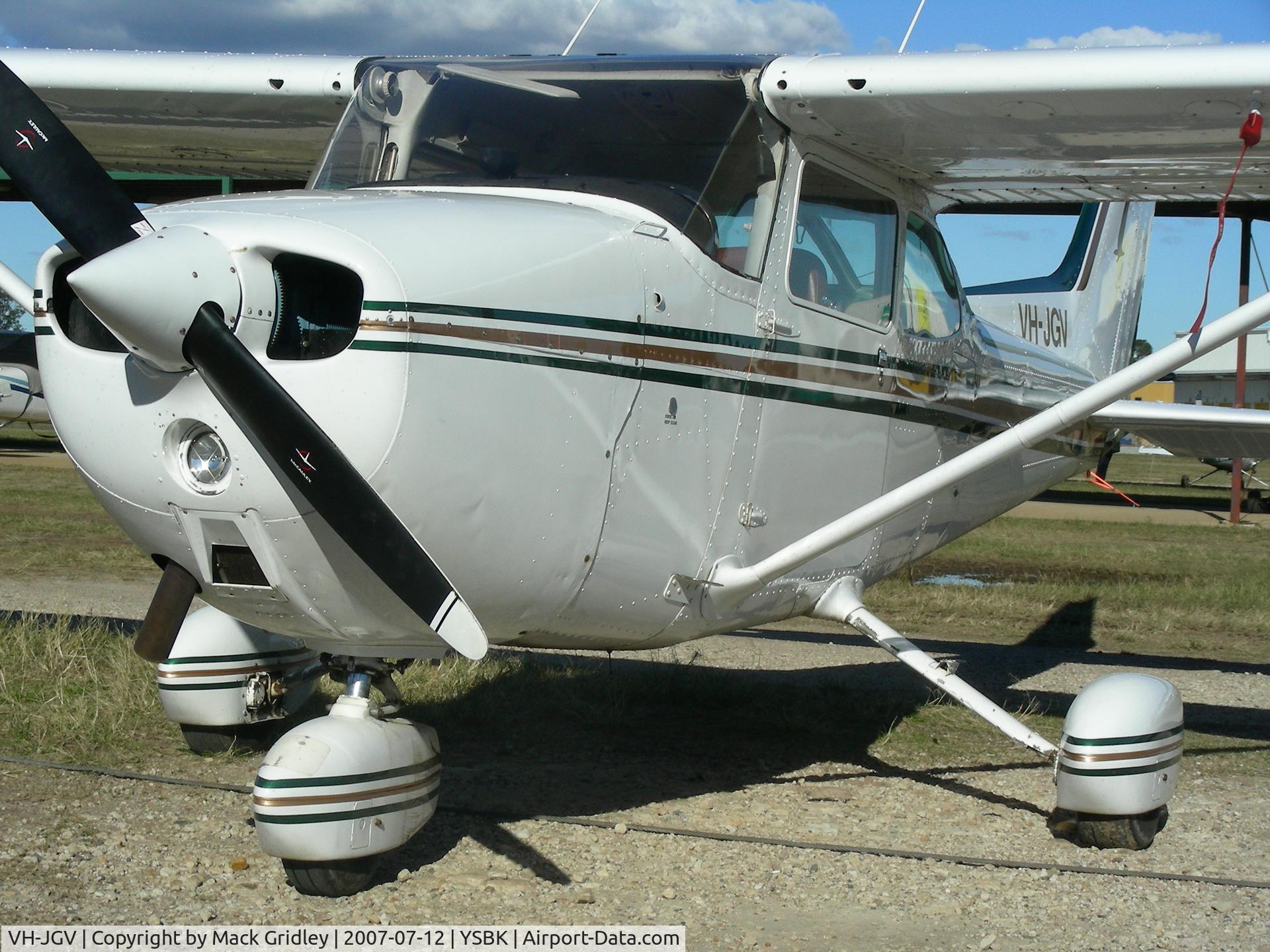 VH-JGV, 1977 Cessna 172N C/N 17269858, Cessna 172N