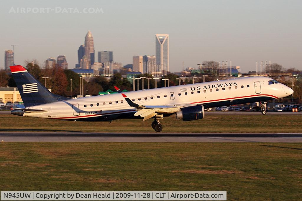 N945UW, Embraer ERJ-190-100 IGW 190AR C/N 19000062, US Airways N945UW (FLT AWE963) from Minneapolis/St Paul Int'l (KMSP) landing RWY 18C.