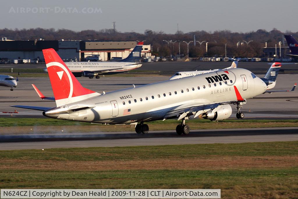 N624CZ, 2008 Embraer 175LR (ERJ-170-200LR) C/N 17000222, Northwest Airlink (Compass Airlines) N624CZ (FLT CPZ5748) from Minneapolis/St Paul Int'l (KMSP) landing RWY 18C.