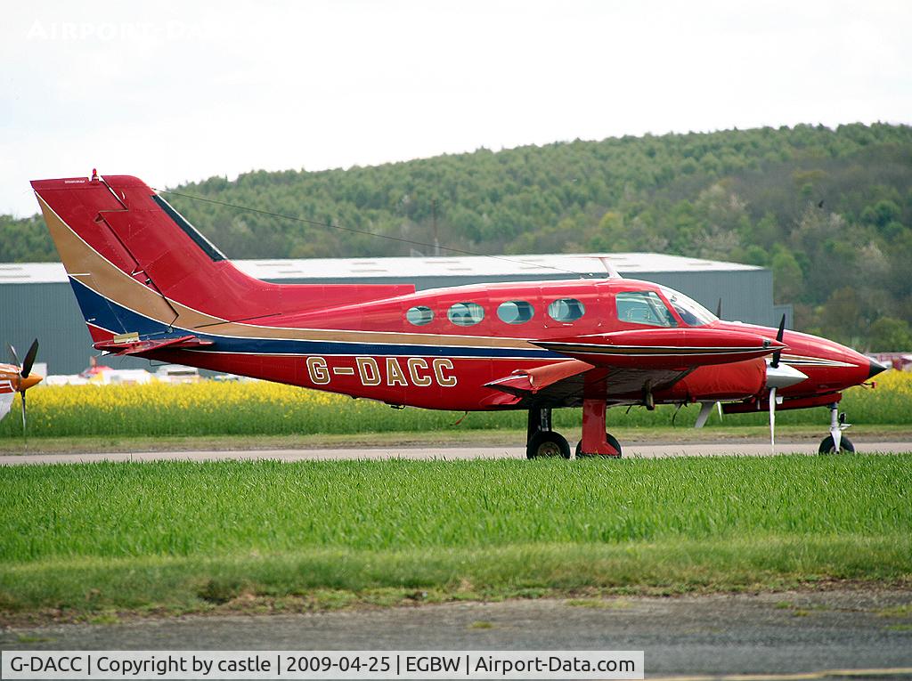 G-DACC, 1971 Cessna 401B C/N 401B-0112, seen @ Wellesbourne Mountford