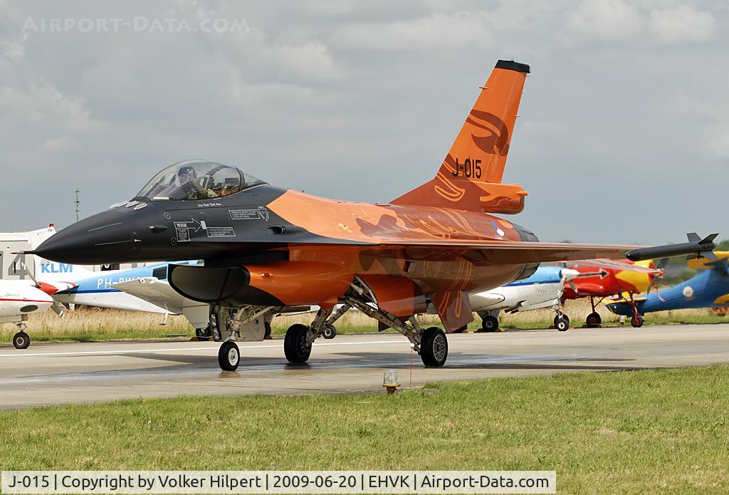 J-015, 1991 Fokker F-16A Fighting Falcon C/N 6D-171, at Volkel