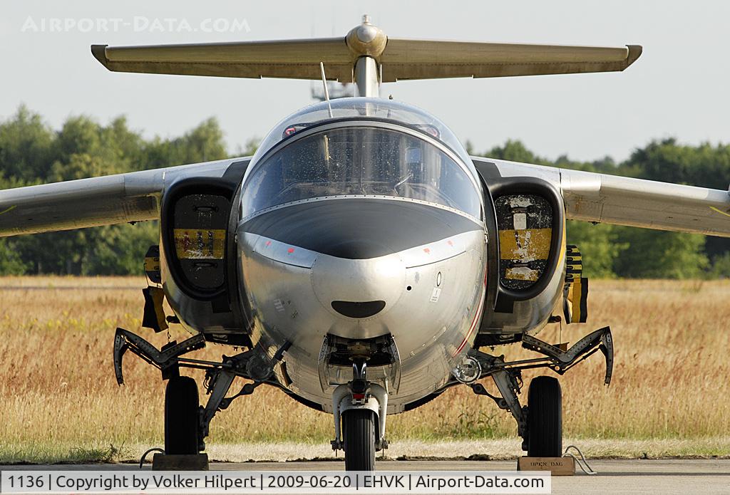 1136, Saab 105OE C/N 105436, at Volkel