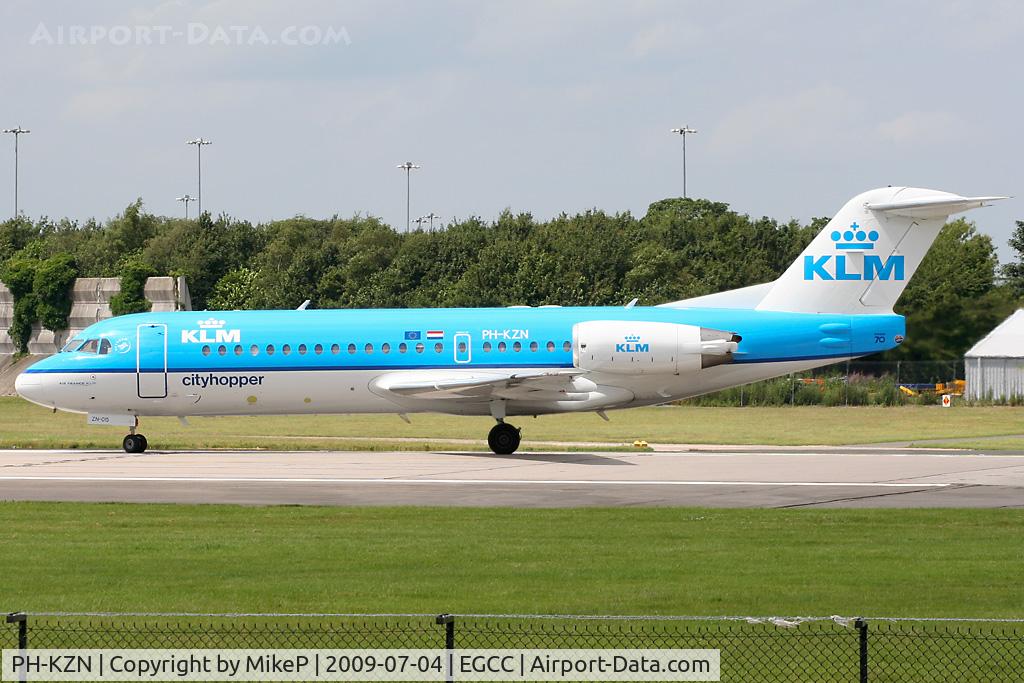 PH-KZN, 1995 Fokker 70 (F-28-0070) C/N 11553, Lining up on 23R for the return flight to Schiphol.