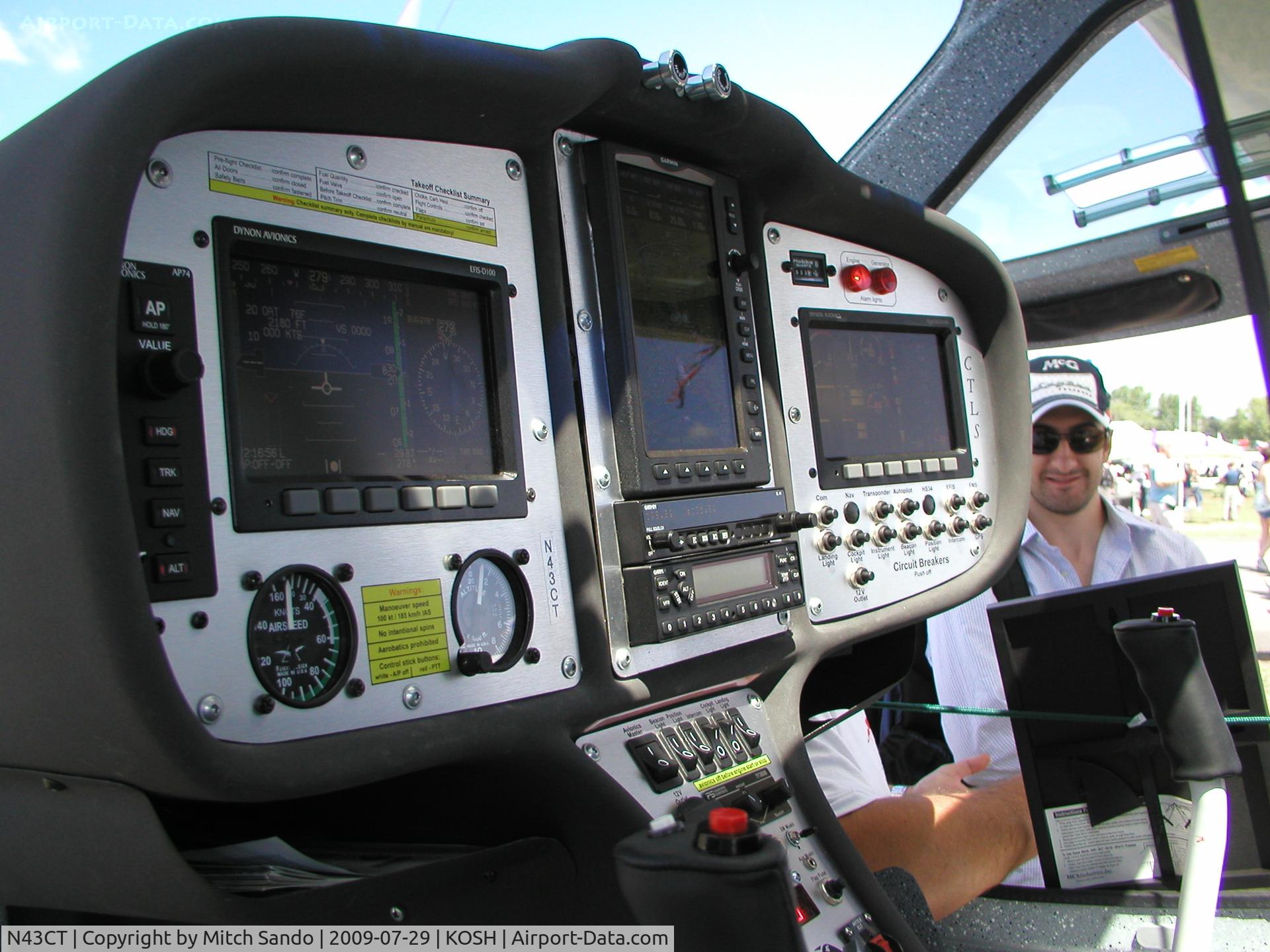 N43CT, Flight Design CTLS C/N F-09-01-08, EAA AirVenture 2009.