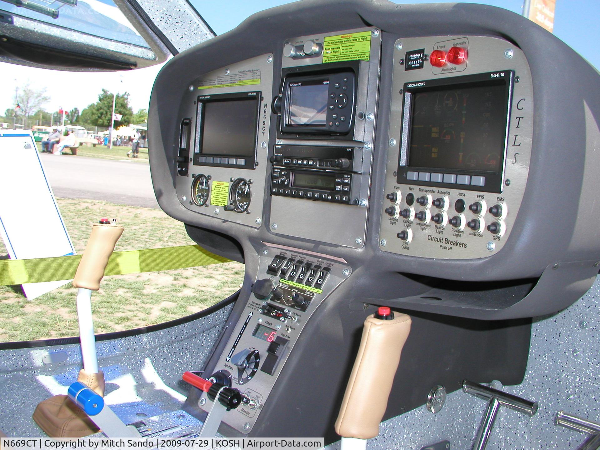 N669CT, Flight Design CTLS C/N F-08-06-11, EAA AirVenture 2009.