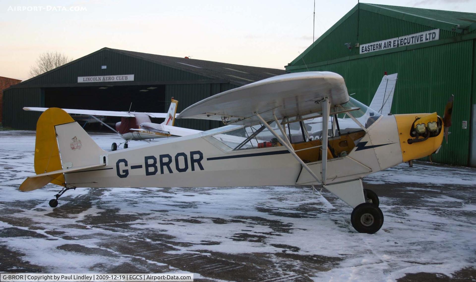 G-BROR, 1943 Piper L-4H Grasshopper (J3C-65D) C/N 10885, Re-fuelling in the snow !