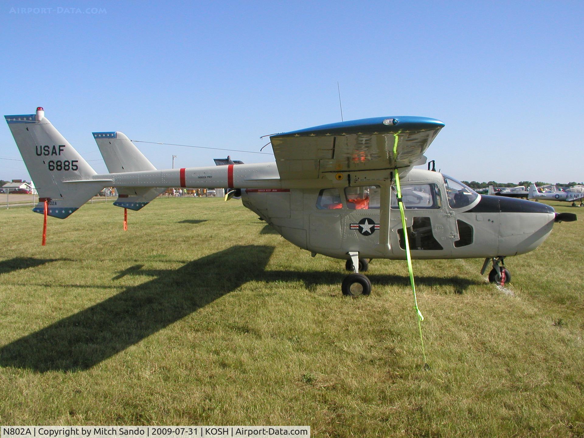 N802A, 1968 Cessna O-2A (M337B) Super Skymaster Super Skymaster C/N 337M-0174, EAA AirVenture 2009.