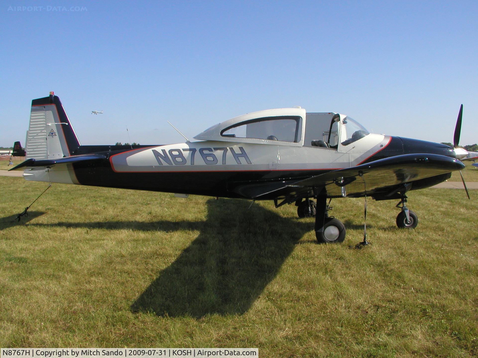 N8767H, 1947 North American Navion C/N NAV-4-767, EAA AirVenture 2009.
