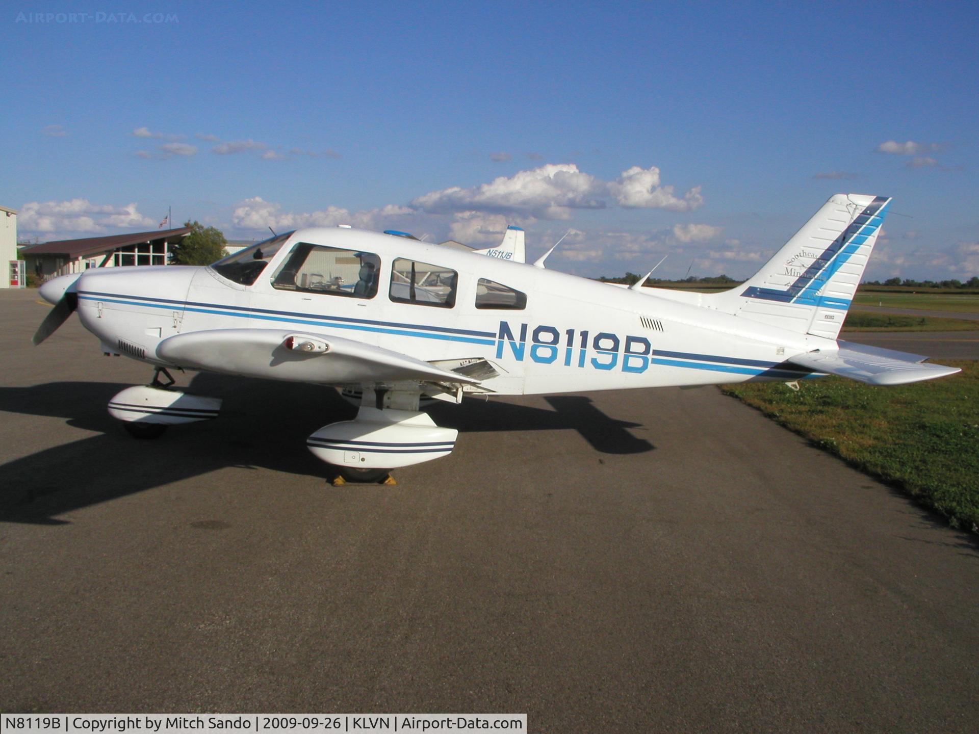 N8119B, 1982 Piper PA-28-181 C/N 28-8290092, Parked on the ramp at Airlake.