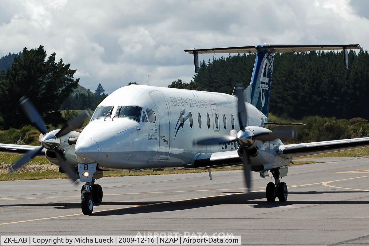 ZK-EAB, 2001 Raytheon 1900D C/N UE-425, At Taupo