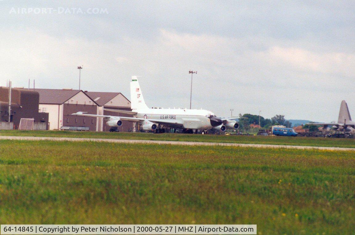 64-14845, Boeing RC-135V Rivet Joint C/N 18785, RC-135V Rivet Joint electronic intelligence aircraft of the 55th Wing at Offutt AFB seen at the Mildenhall Air Fete of 2000.