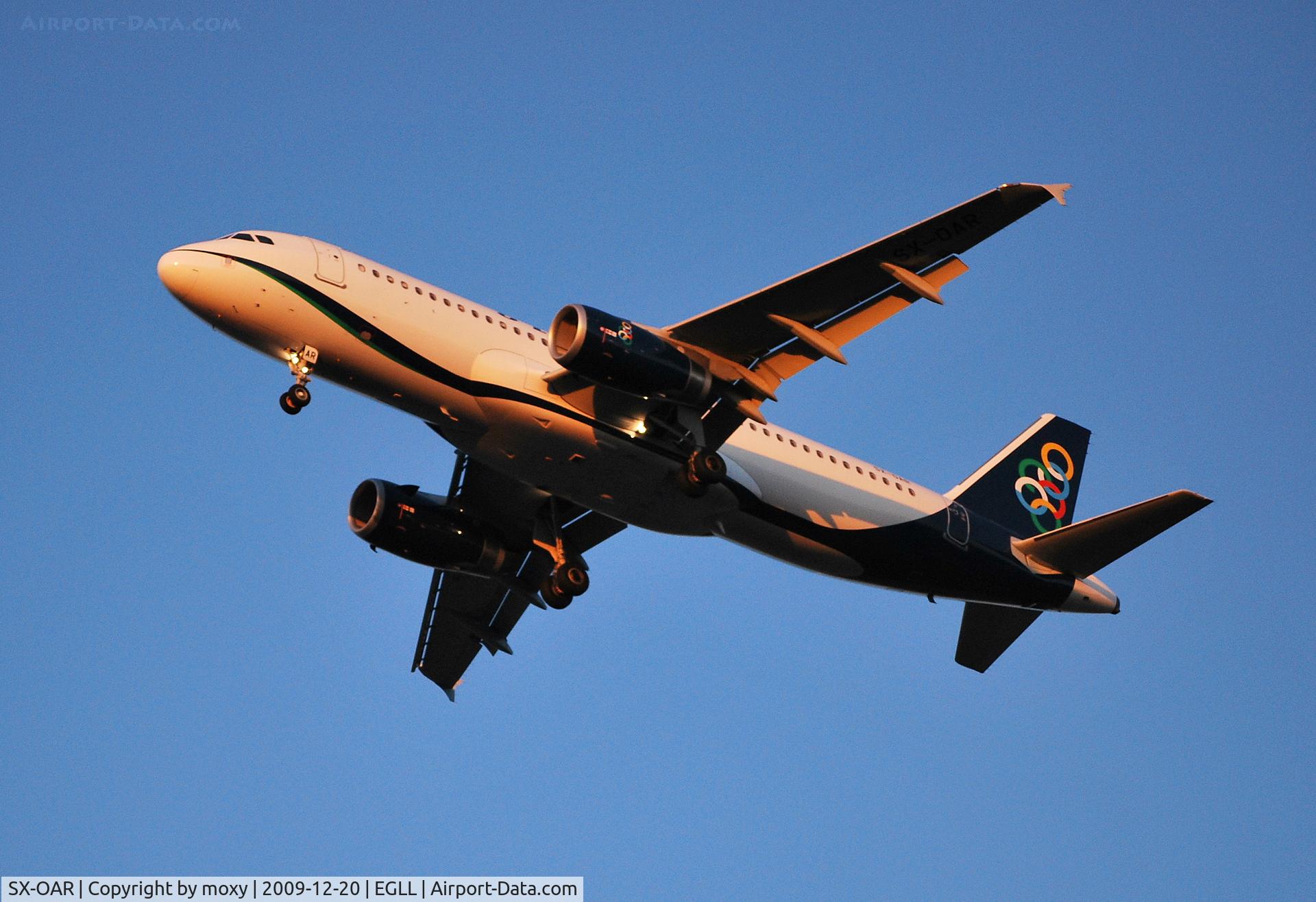 SX-OAR, 2009 Airbus A320-232 C/N 3812, Late afternoon finals Heathrow
