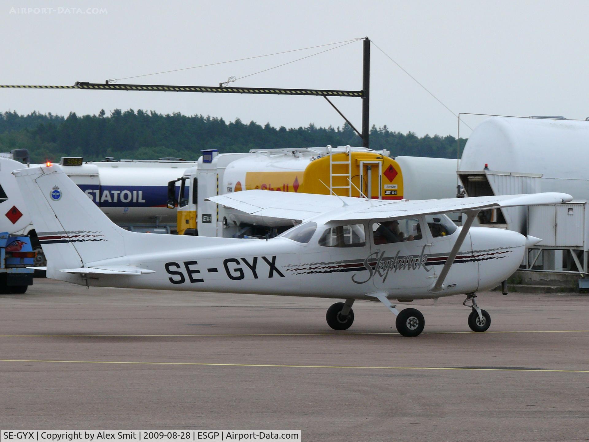 SE-GYX, 1979 Cessna CF172N Skyhawk C/N 172-1794, Cessna CF172N Skyhawk SE-GYX Aeroklubben i Göteborg