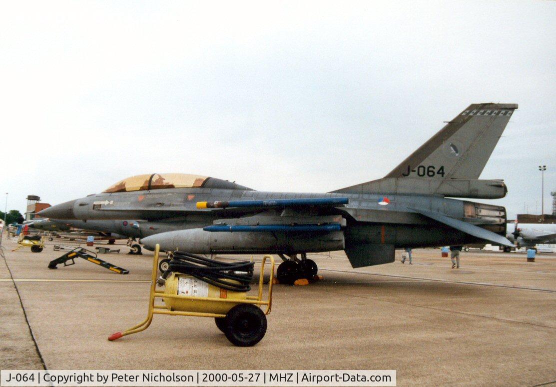 J-064, 1986 General Dynamics F-16BM Fighting Falcon C/N 6E-33, F-16BM Falcon of 322 Squadron Royal Netherlands Air Force at the Mildenhall Air Fete of 2000.