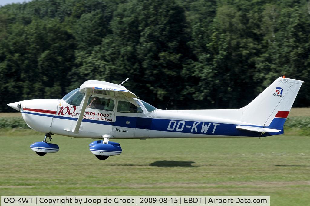 OO-KWT, Cessna 172N C/N 17268274, Celebrating 100 years of Kiewit airfield.
